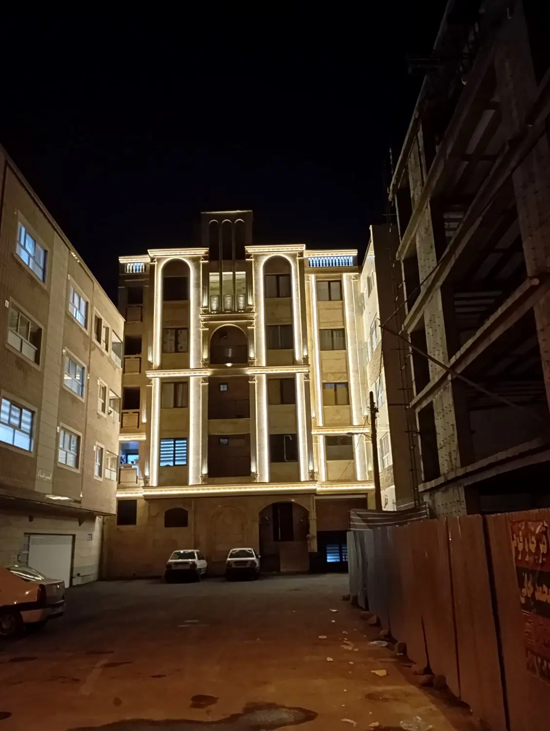 فروش آپارتمان ۱۲۵متر خیابان موعود