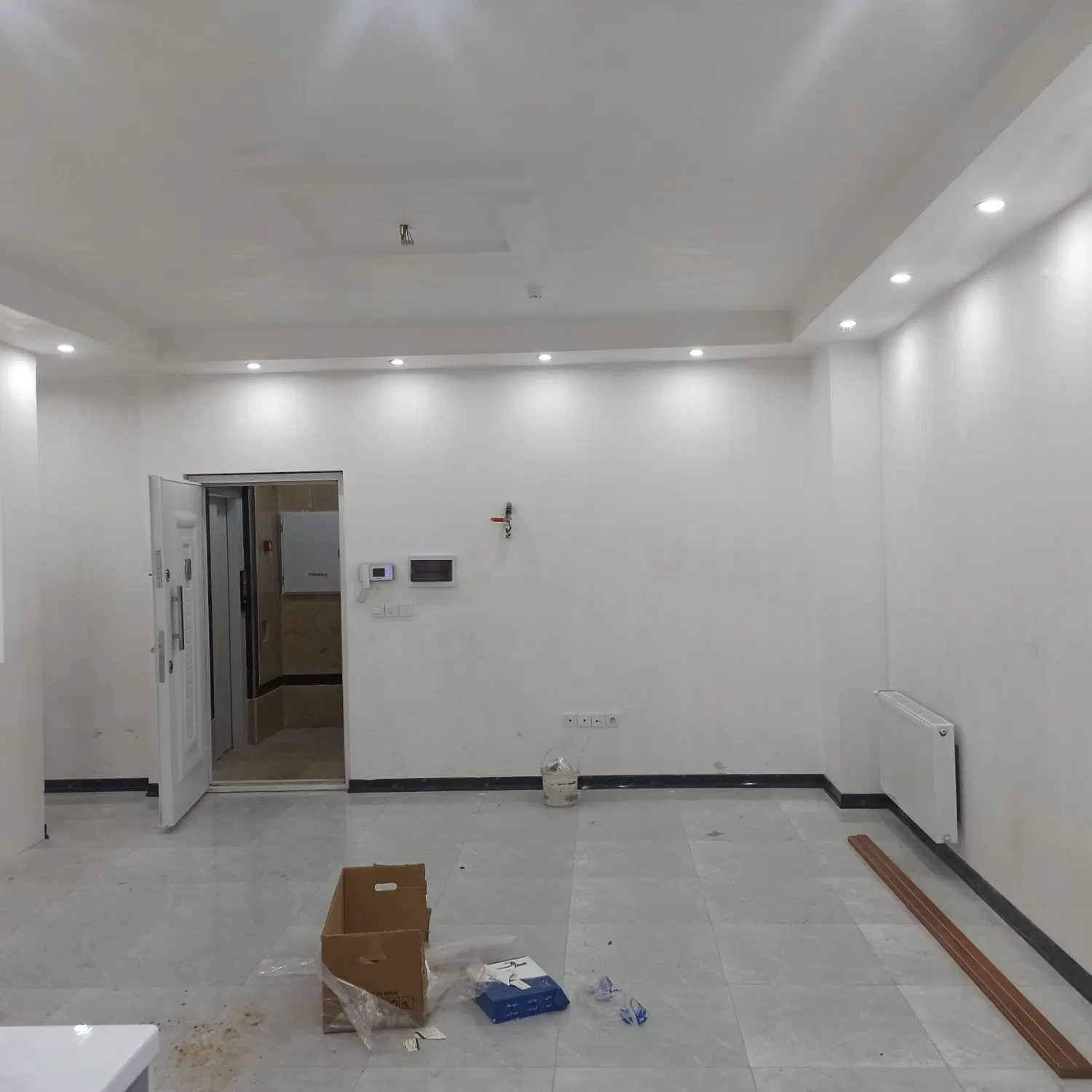 اپارتمان فول امکانات تک واحدی