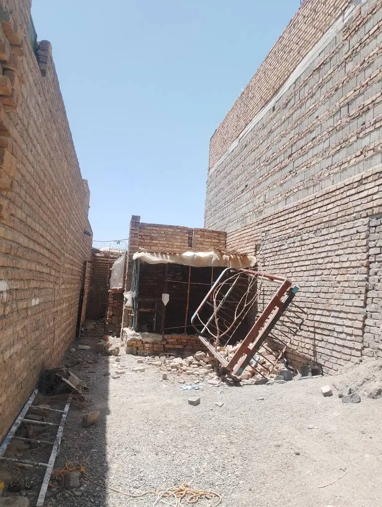 خانه نیمه کار خیابان حمزه معاوضه با پژو یا زمیاد