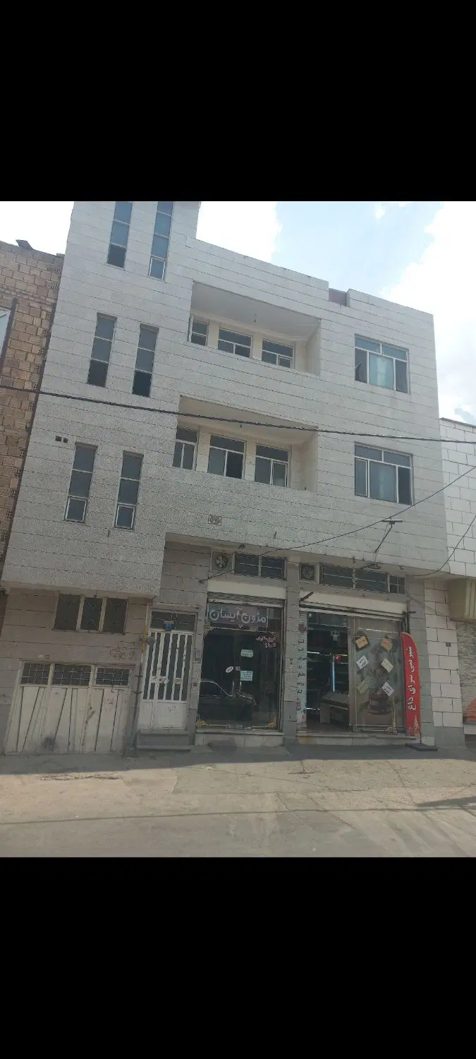 اجاره ی آپارتمان طبقه اول ۱۲۰متری