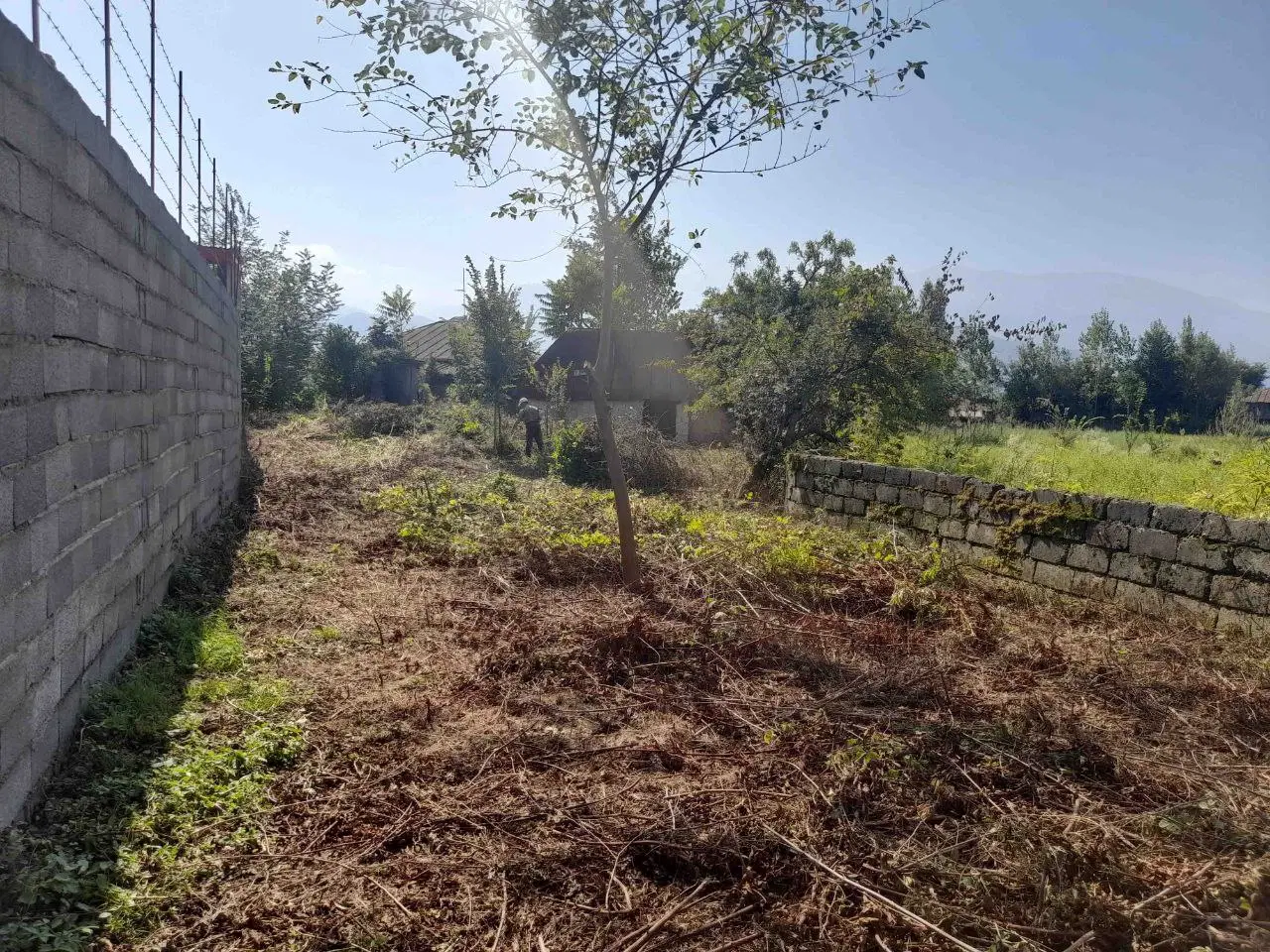 زمین ۴۰۰ متری مسکونی