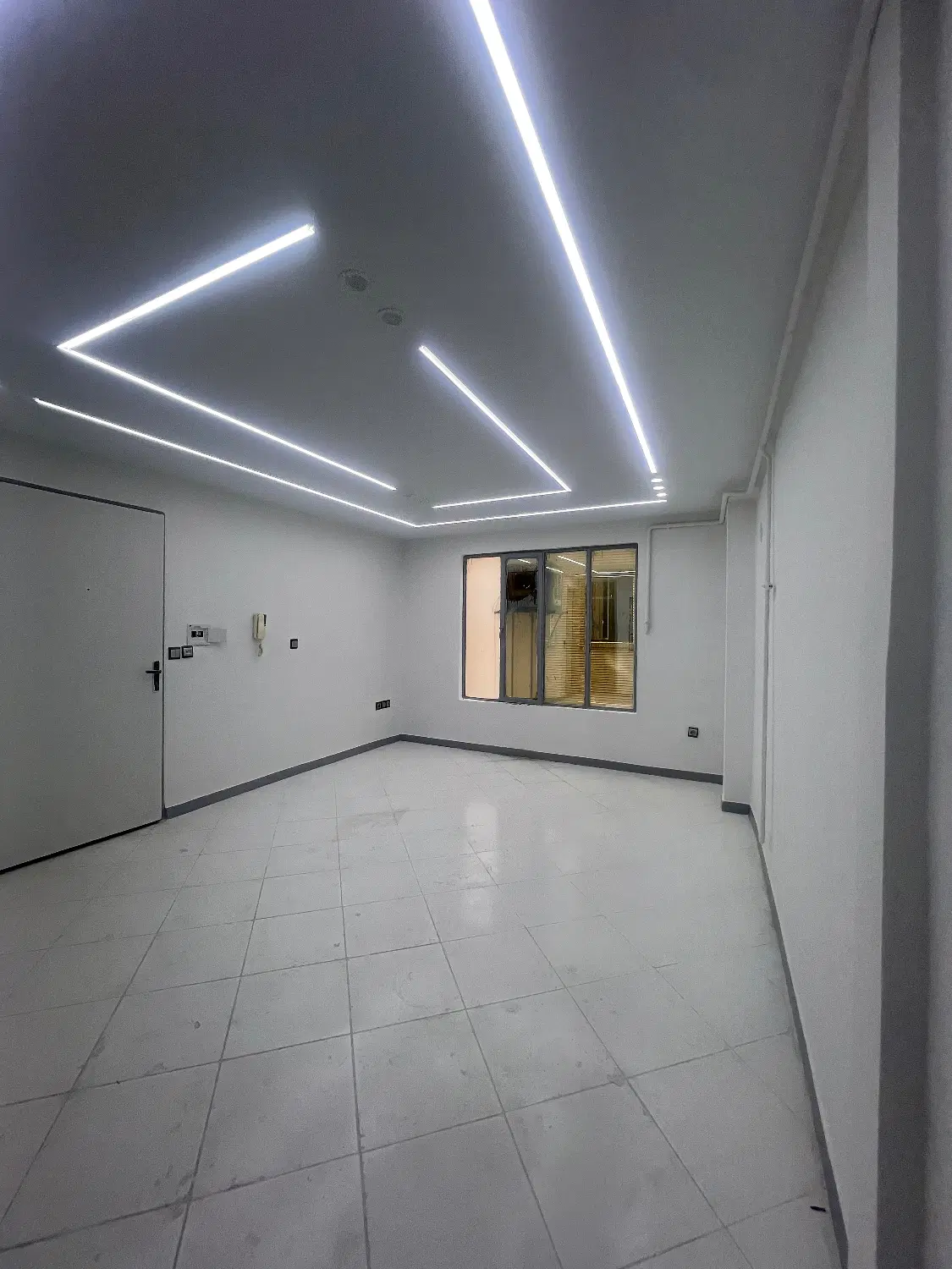 اپارتمان ۵۵متری فول بازسازی مارلیک (بیست متری)