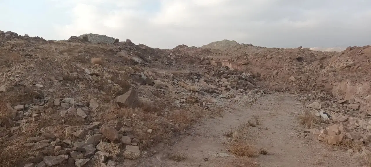 فروش معدن سنگ تاوه و لاشه