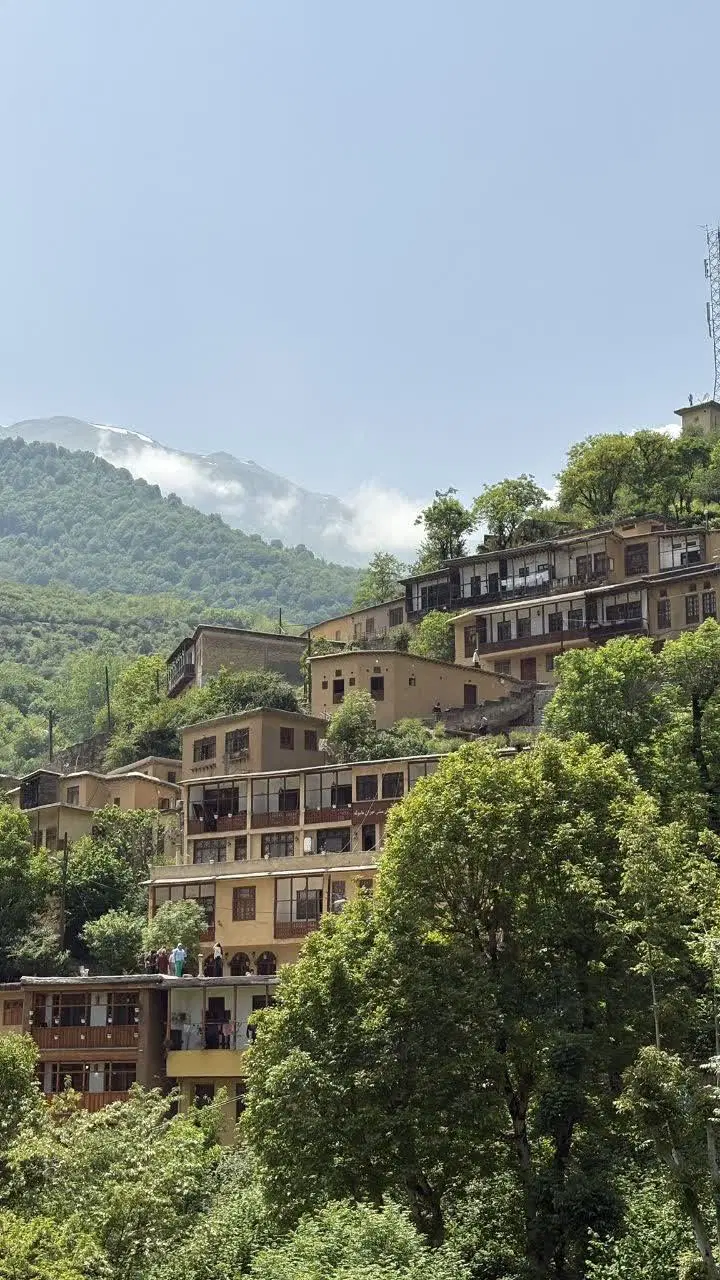 ویلایی ۳۰۰ متری فازیک فرعی چهارده
