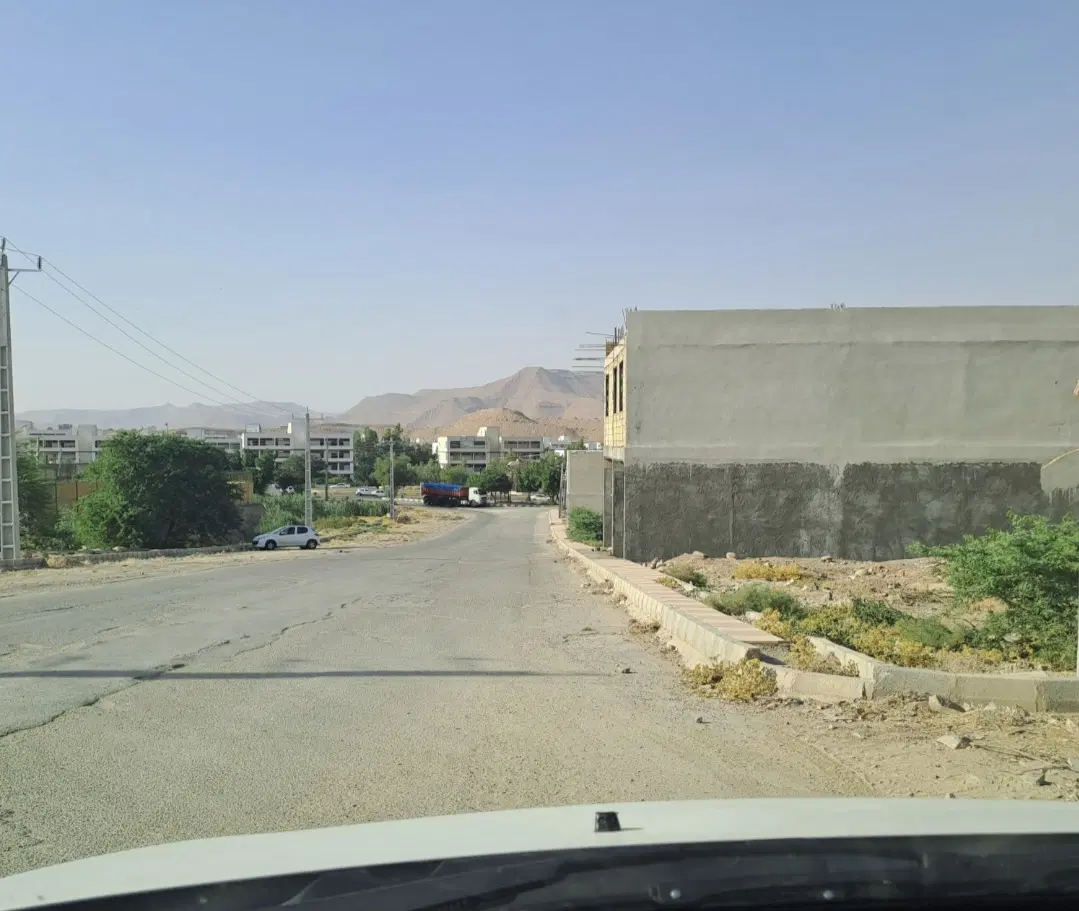 ۱۹۰متر زمین روبروترمینال