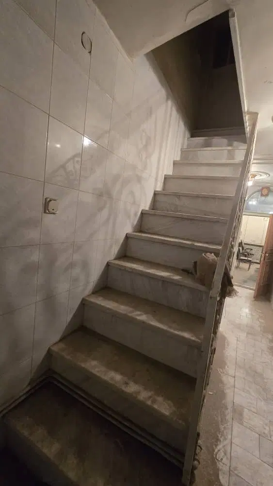 ۱۵۰ متر تجاری مسکونی