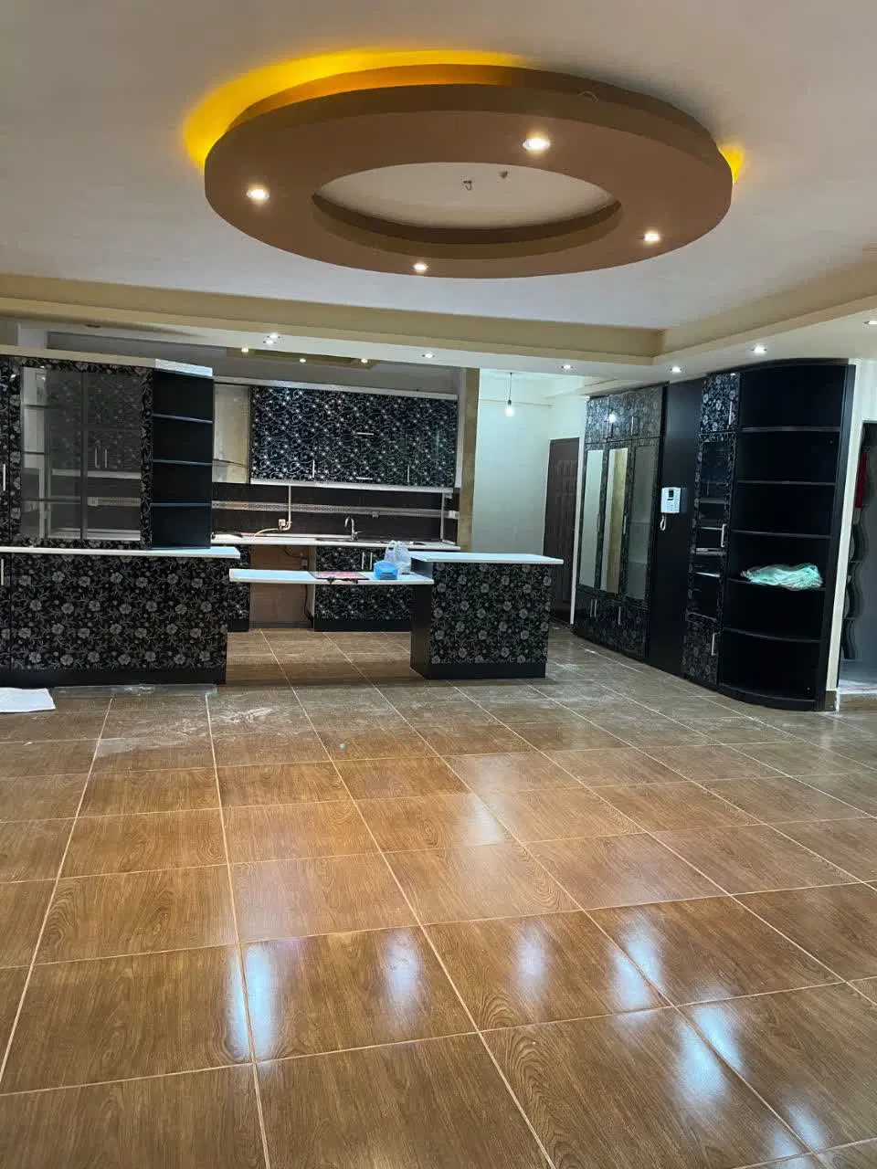 گلسار ۱۲۰ متر انتهای خیابان ۹۶