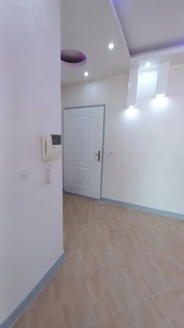 ۵۰متر با پارکینگ باکسی اختصاصی بدون مزاحم روبه نما