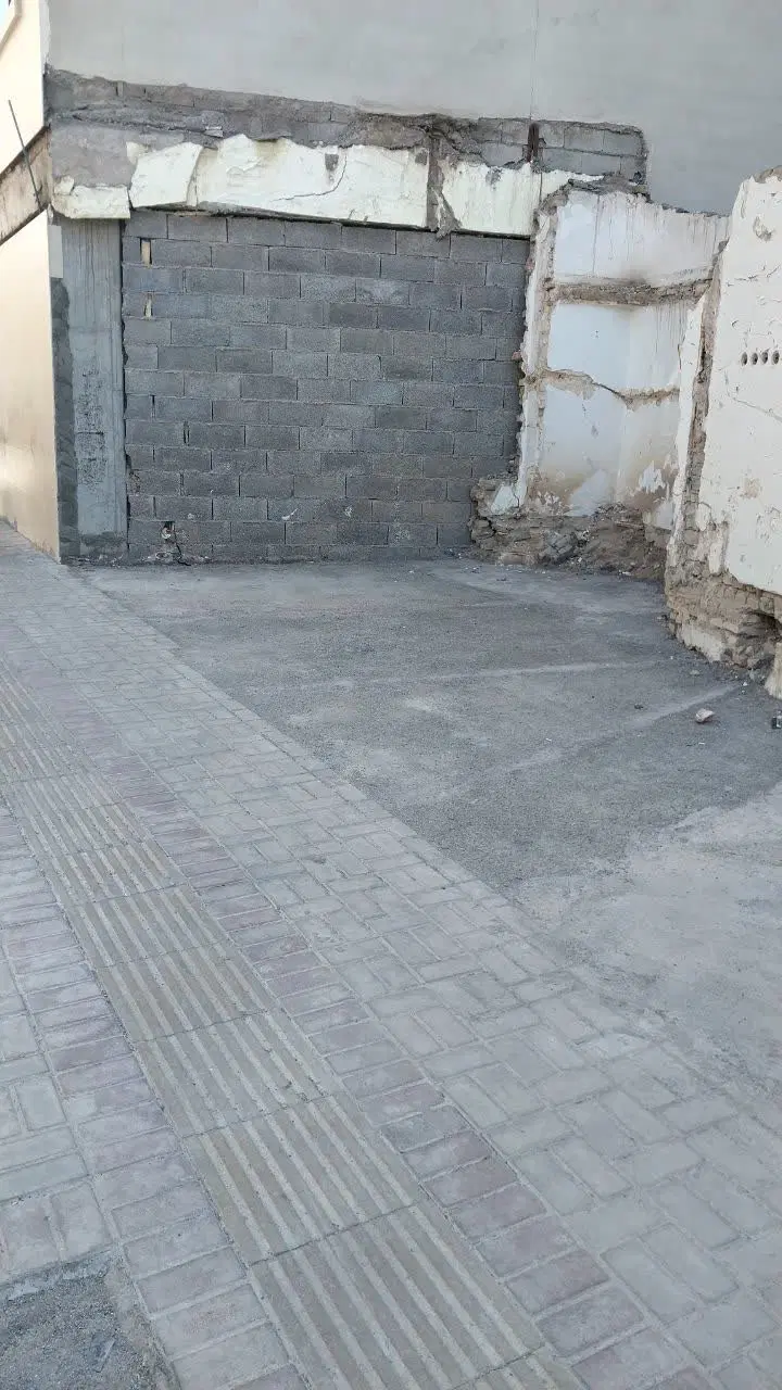 فروش ۴۲متر زمین سعدی وسط