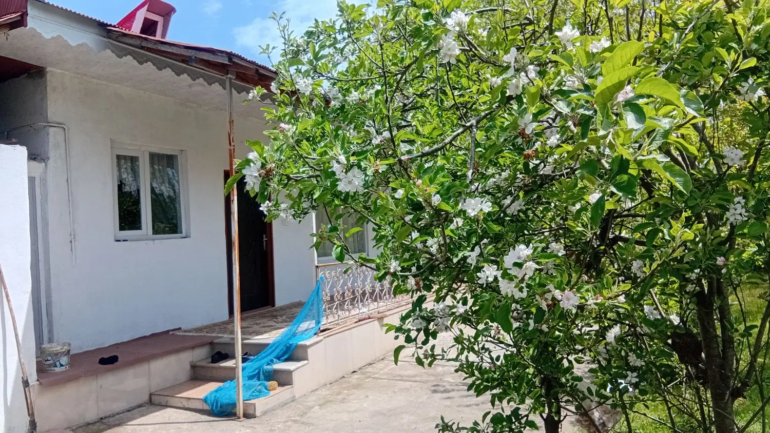 یک دستگاه خانه ویلایی ۱۰۶ متر