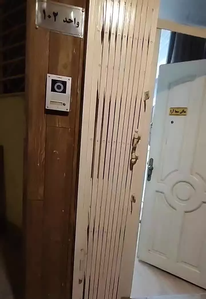 واحد تجاری سر خیابون دلگشا