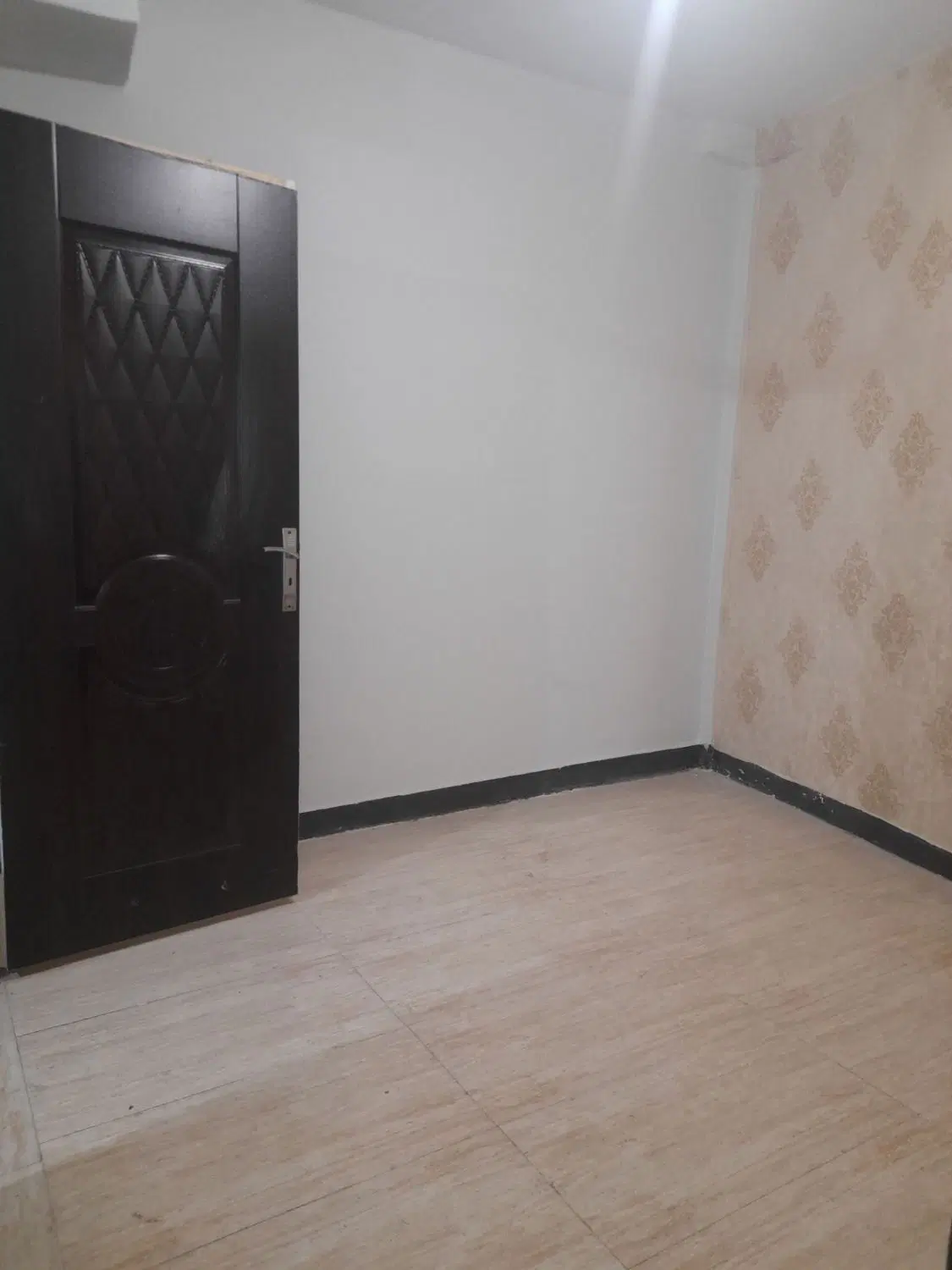 واحد شیک تر و تمیز
