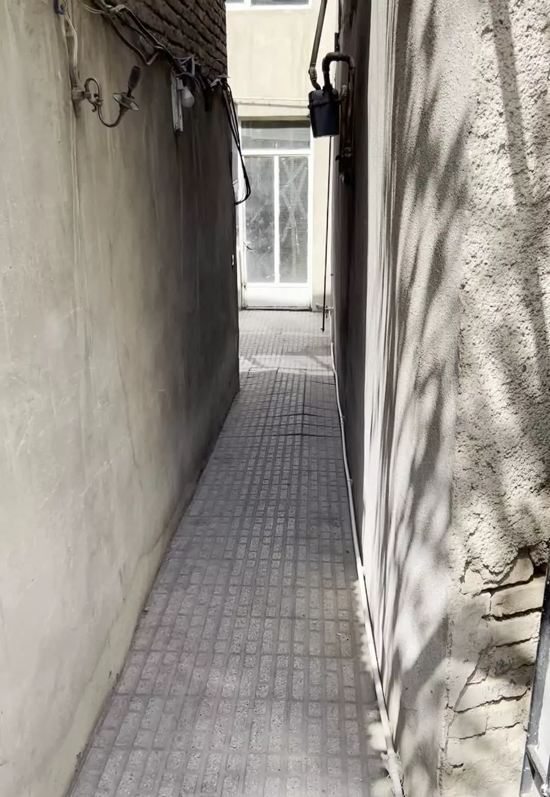 ۱۰۵ متر ویلایی کلنگی دربست لویزان