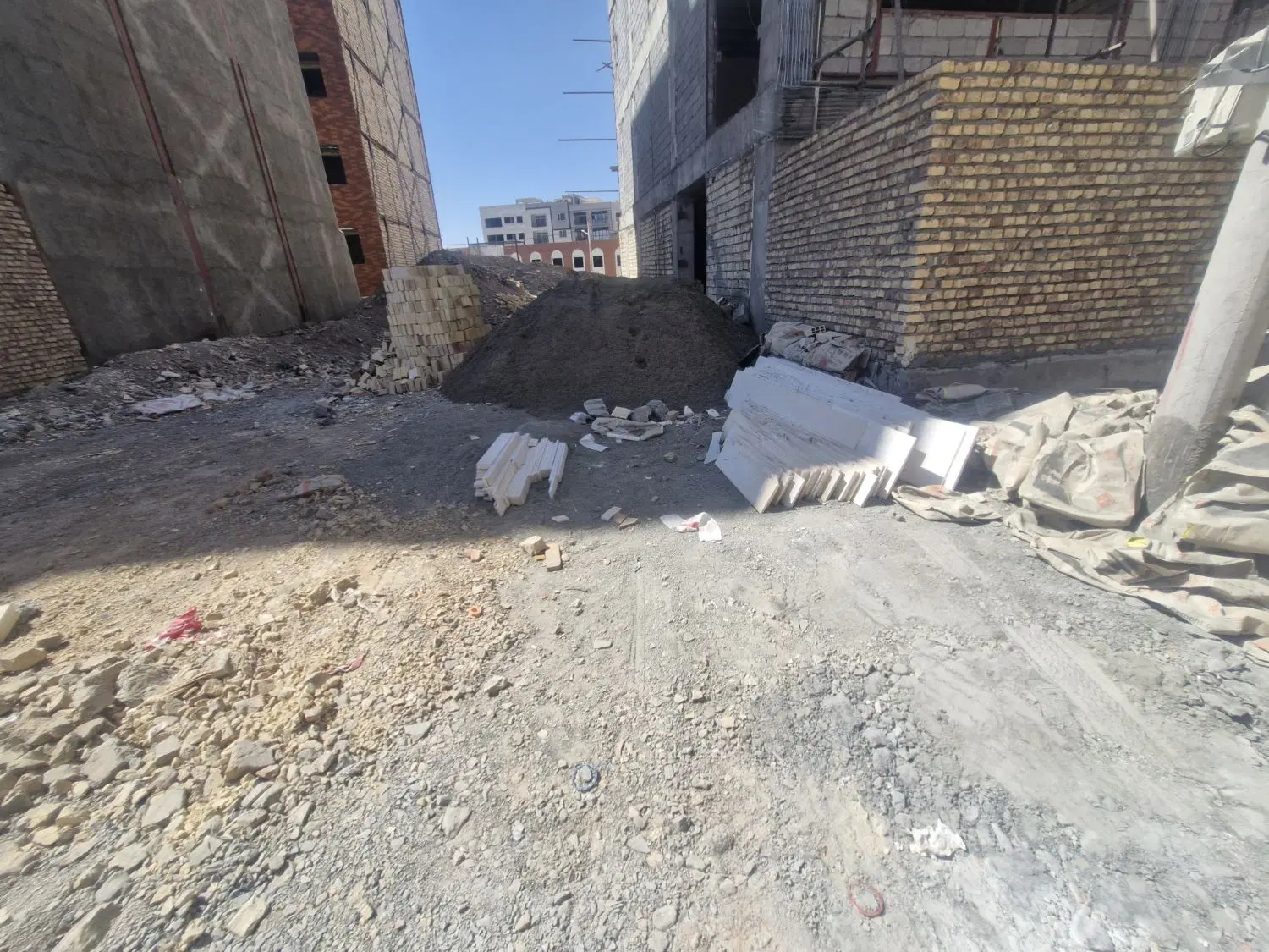 زمین شخصی سایت داری