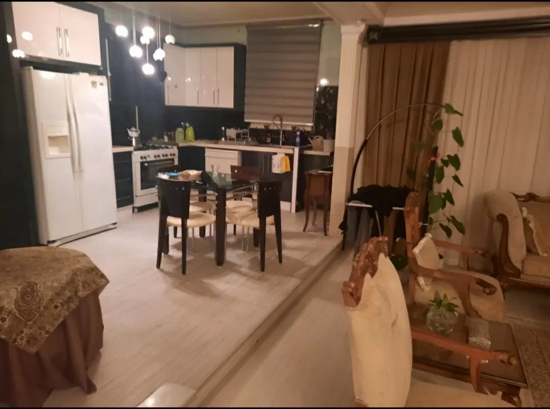 آپارتمان ۱۷۰ متری نصرت