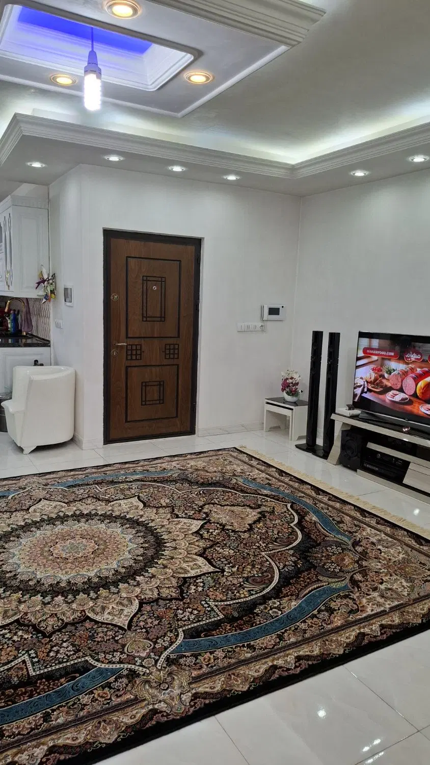 واحد 85 متری تک واحدی