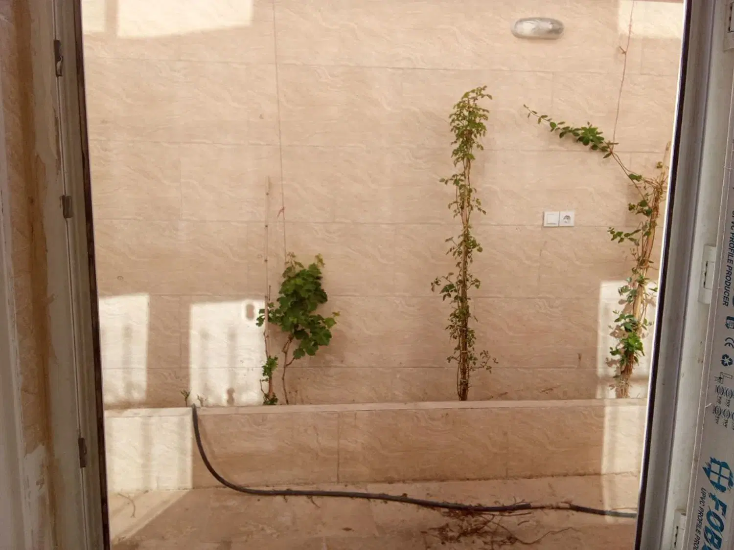 خونه دو طبقه
