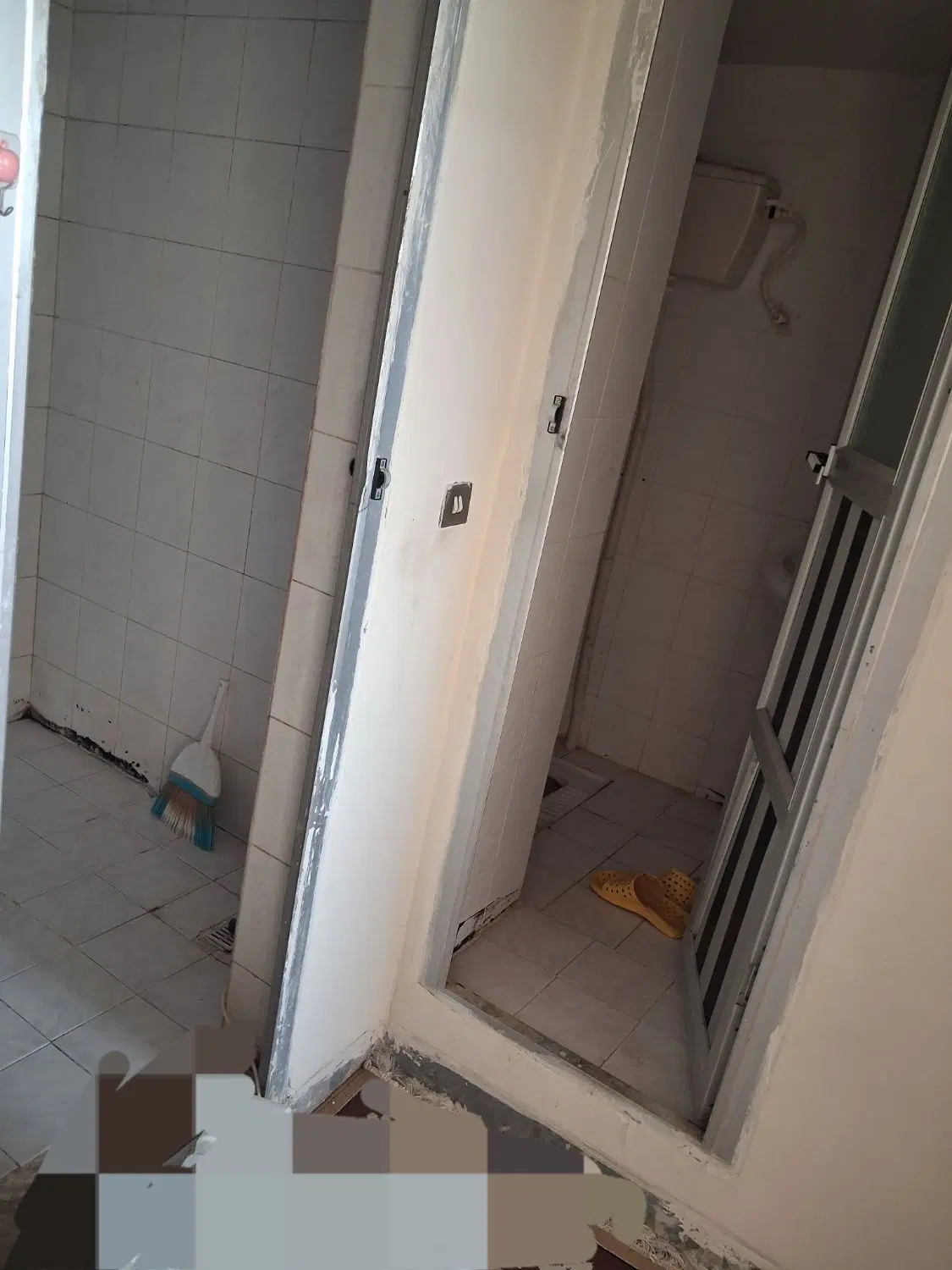 فروش آپارتمان تک خوابه طبقه یک  ارسنجان