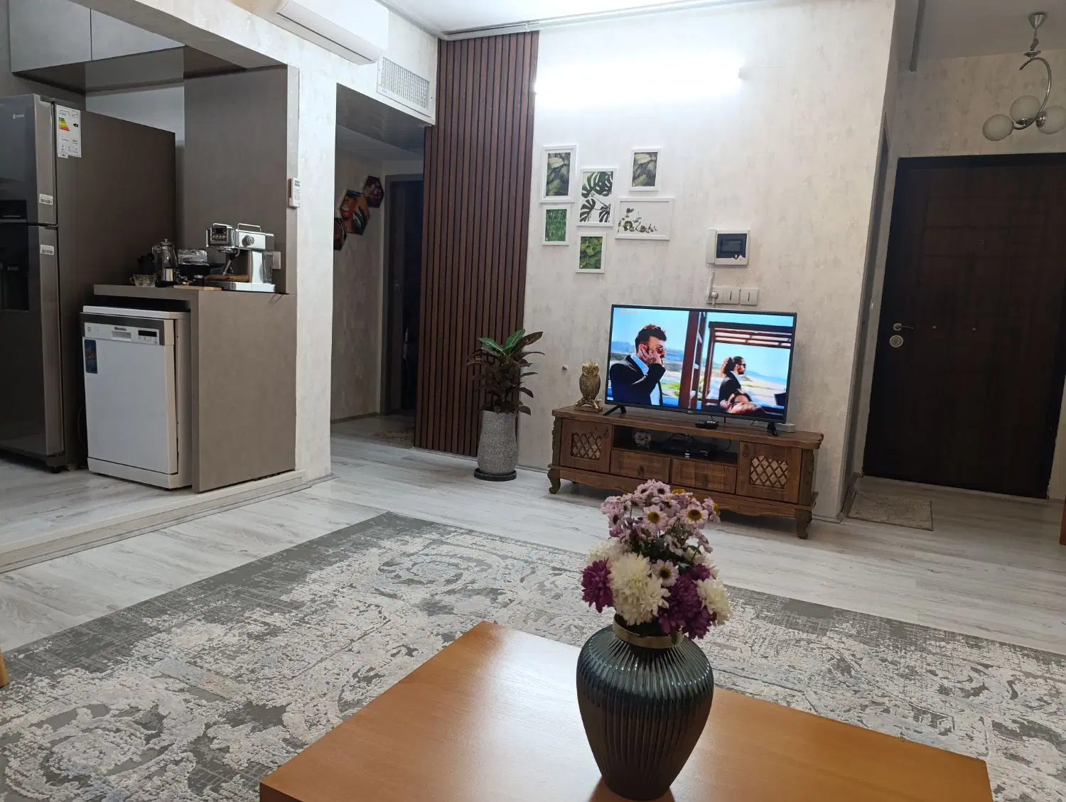 برج ترکیه ای فاتحان فجر طبقه یازده 83 متری