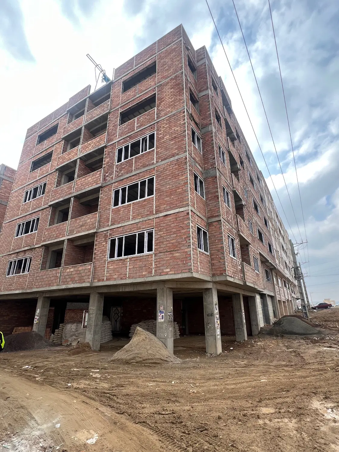 مسکن ملی دو نبش