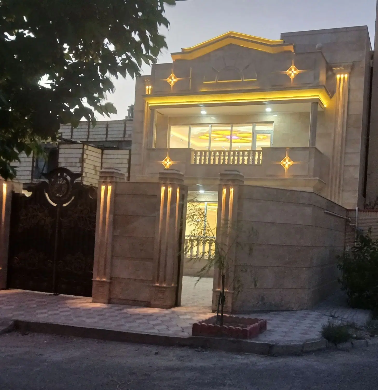 سهند حیاط ویلایی