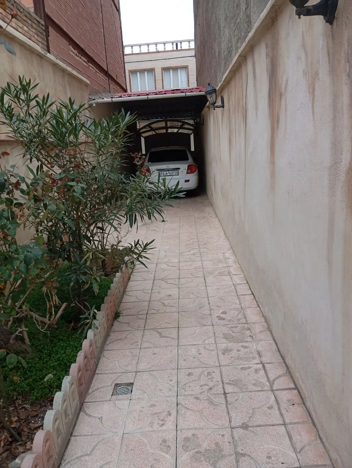 فروش منزل مسکونی پشت قطعه سه را ایثاز