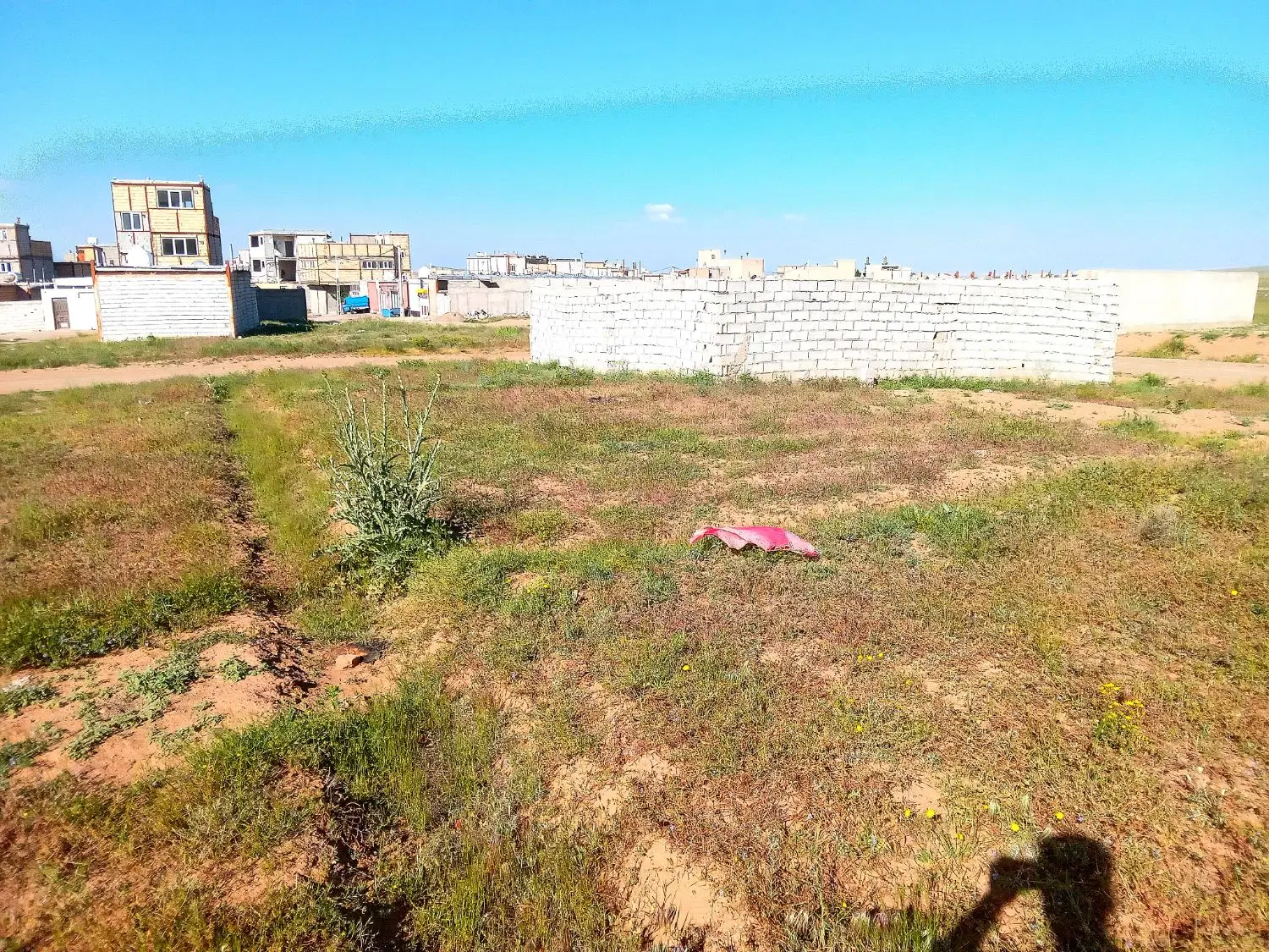 ۷۲ متر زمین آناخاتون