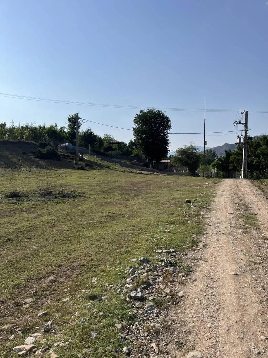 زمین کیاکلا 589 متر