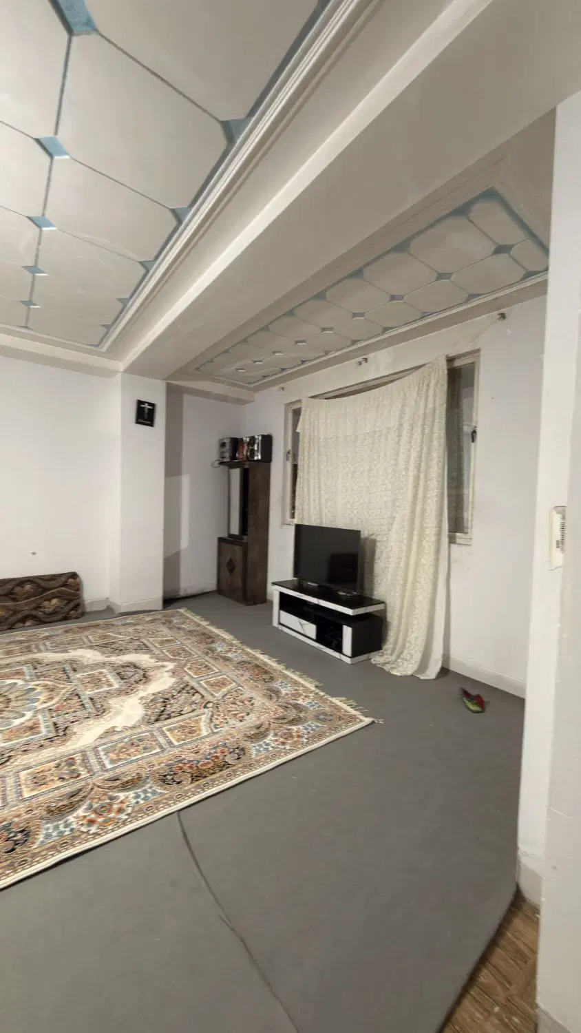 ۸۵متر دو خواب ویو سعدی قیمت استثنایی