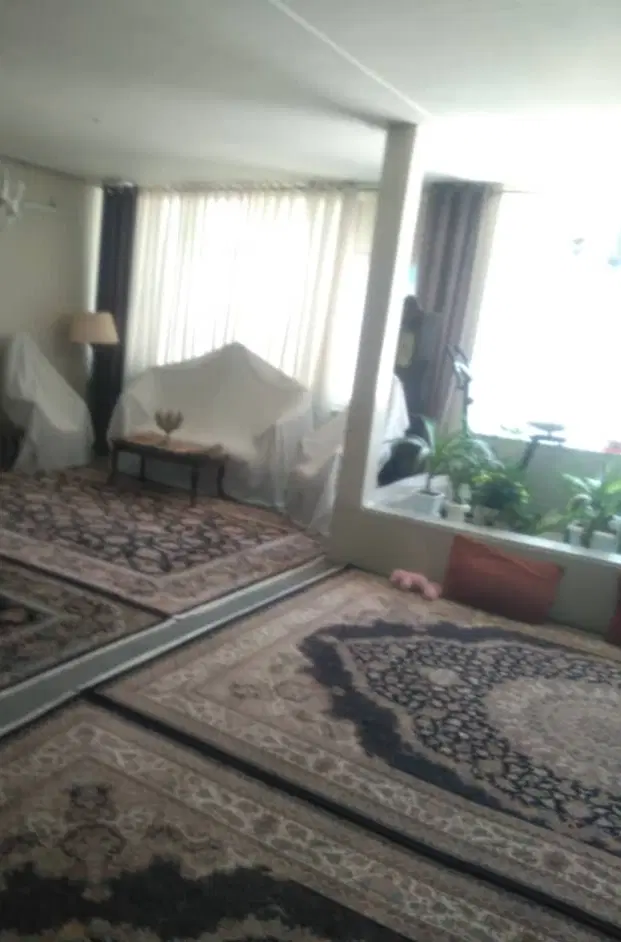 خانه اجاره ای میدان انقلاب