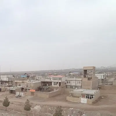 1300متر زمین حاشیه جاده قدمگاه  به دولت آباد