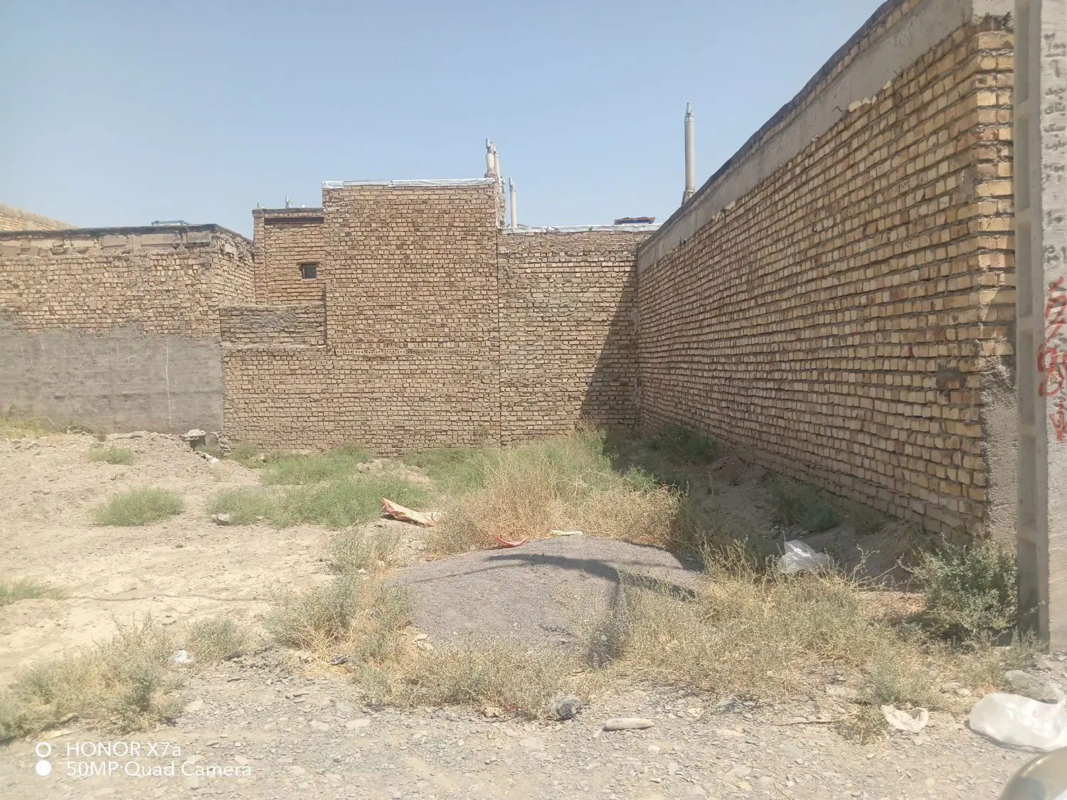 زمین فروشی  در بهشتی 8_9 با انشعاب گاز