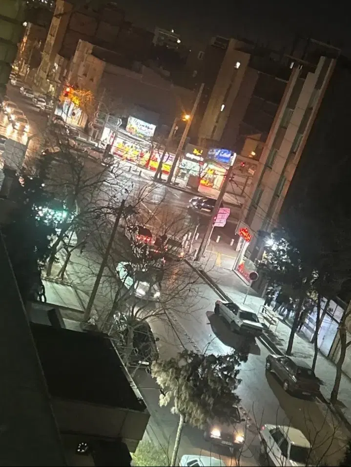 ۷۰ متر دو خواب سند تک‌برگ حاشیه چهار راه رازی