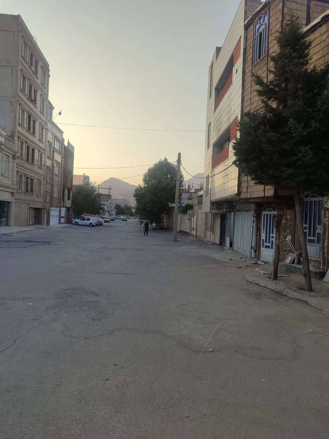 اجاره واحد۴۸متری گلدشت شرقی خیابان گلسرخ