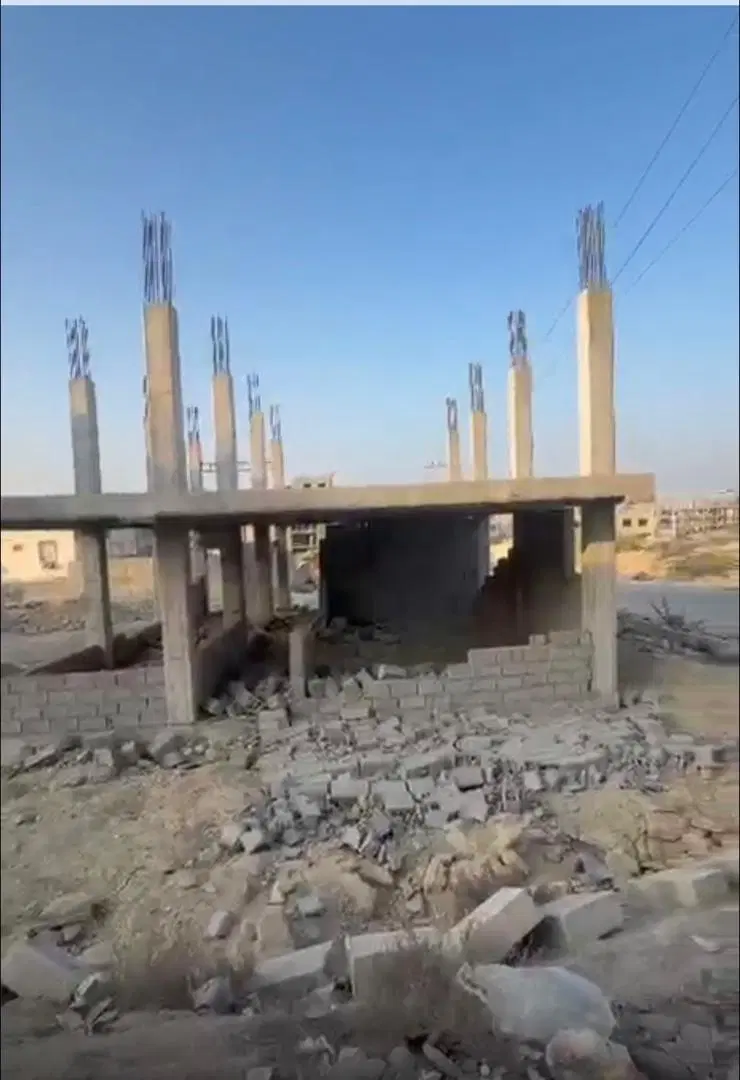 اسکلت دو طبقه  در بهار ۱۰ سه نپس