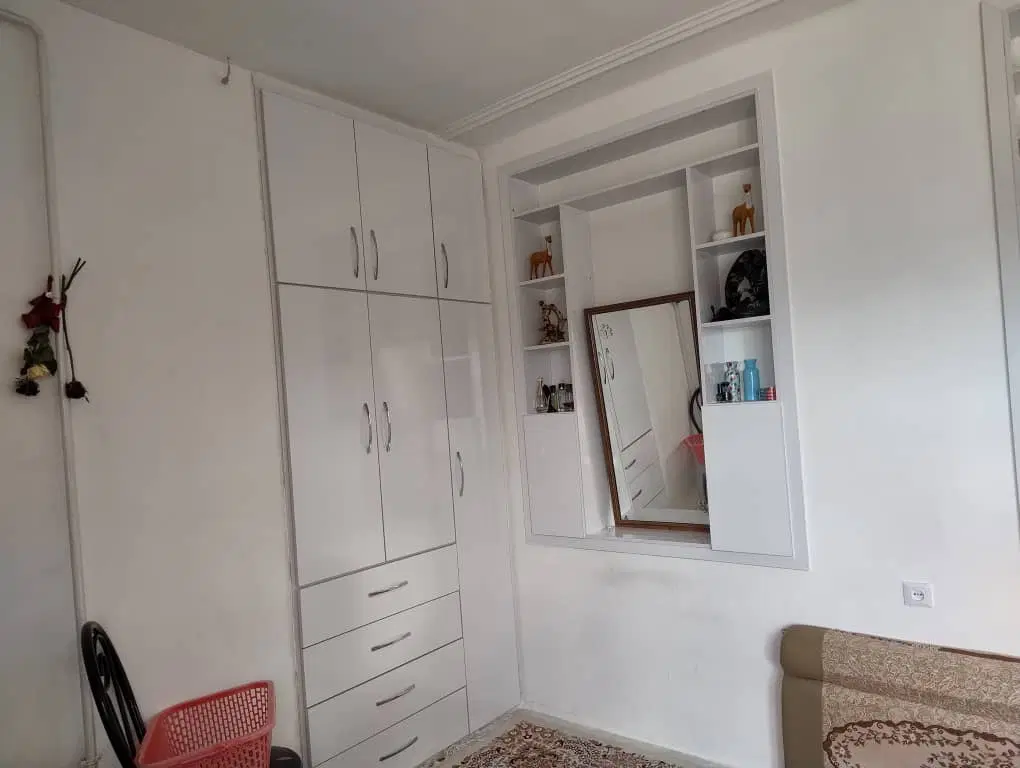 خانه دو طبقه مرکز شهر