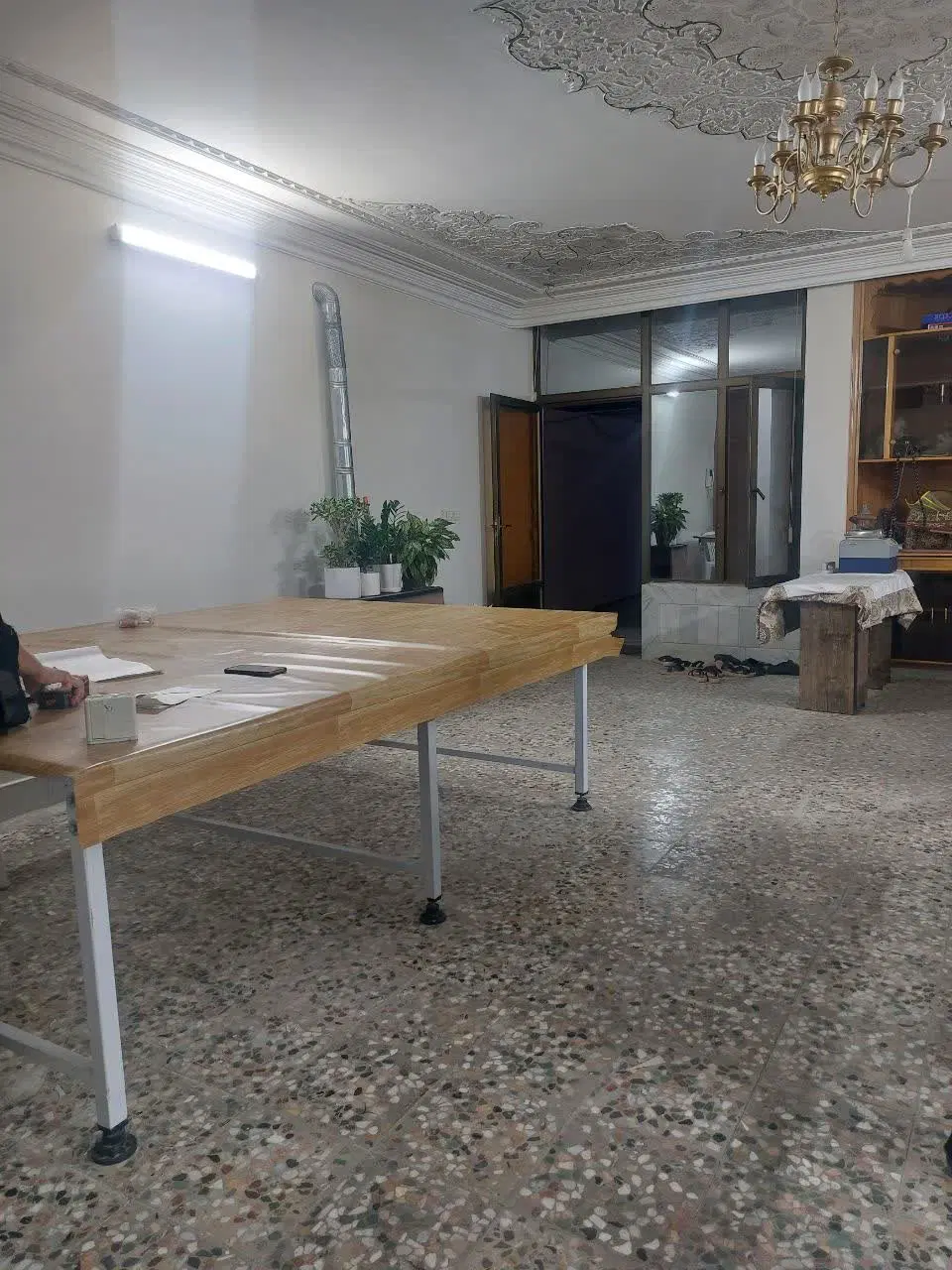 فروش یک واحد آپارتمان
