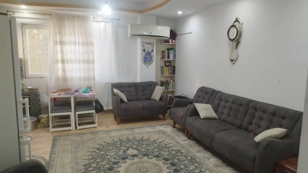 خانه ۷۰متری لاهیجان(مالک هستم)