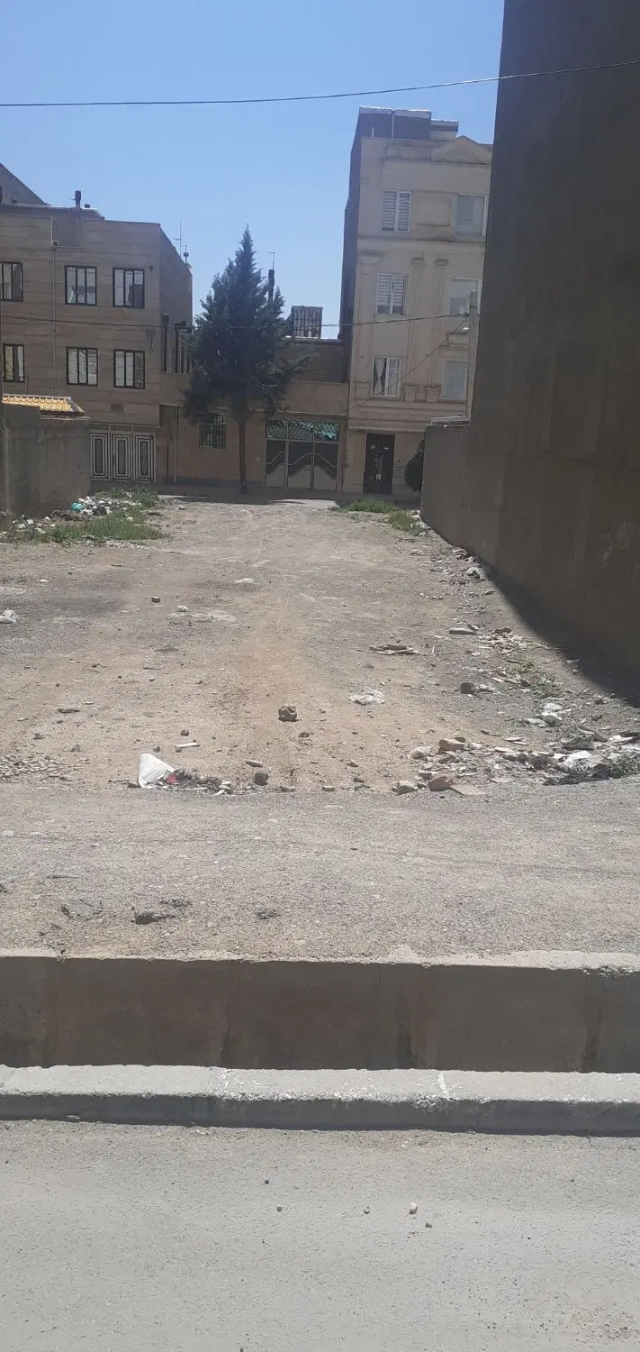 زمین۳۰۰متری تجاری و مسکونی دو کله شهرک قدس
