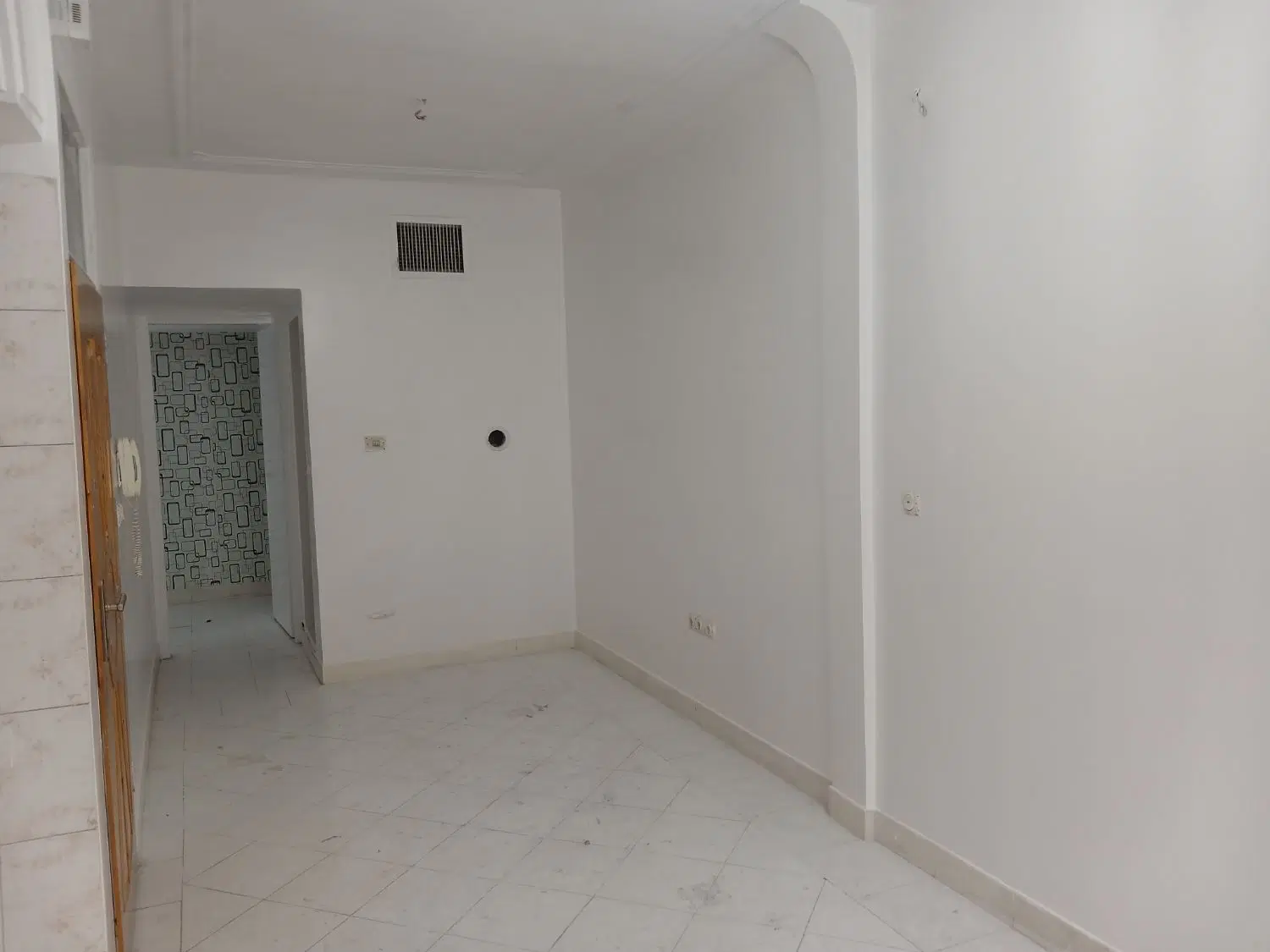 اپارتمان تک واحدی شکوفه