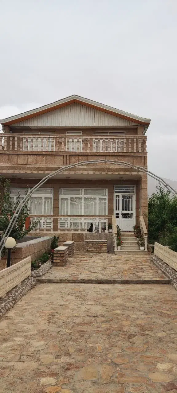 باغ ویلا۶۰۰متری