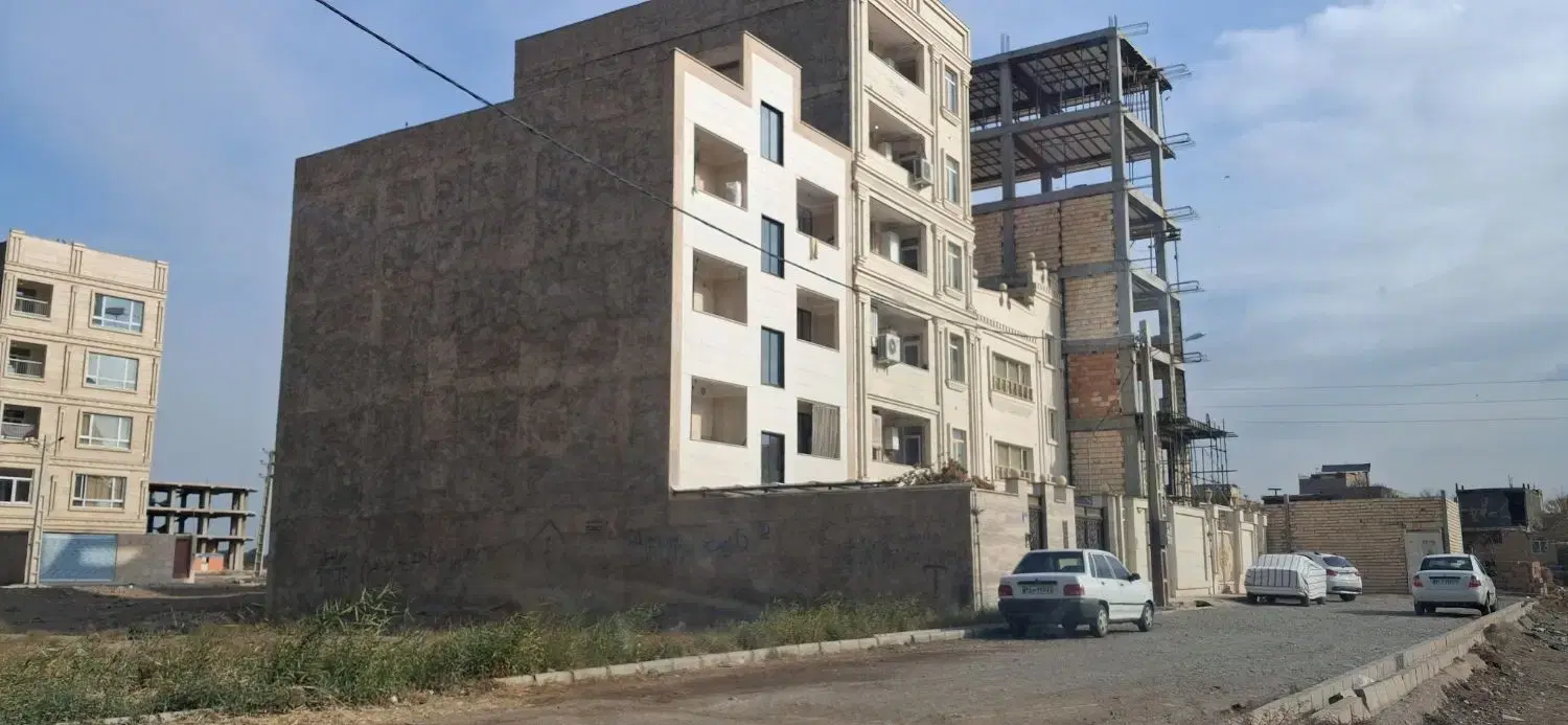 زمین ۲۰۲متری مافی آباد