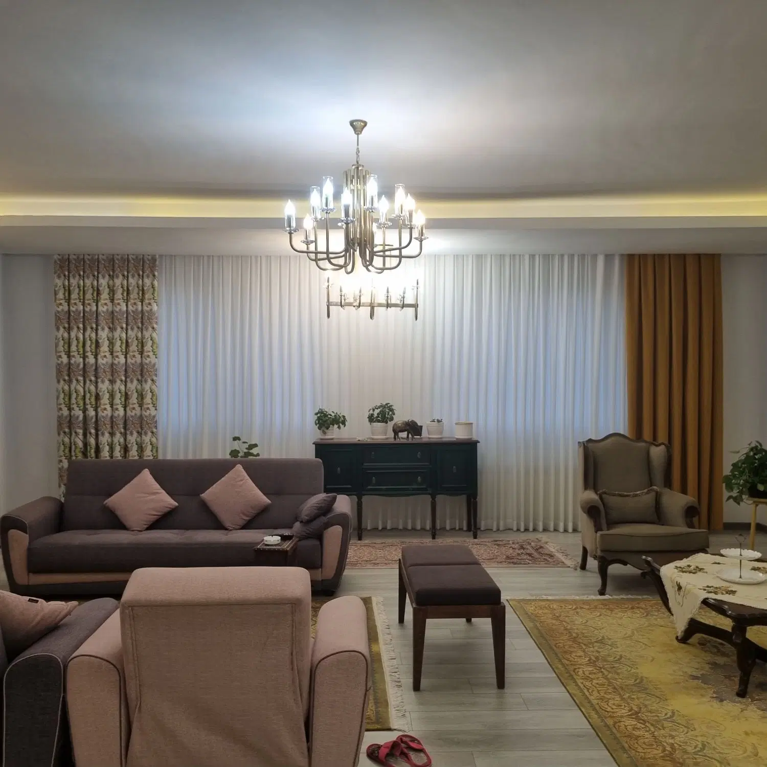 آپارتمان فول امکانات با لوکیشن جانبازان