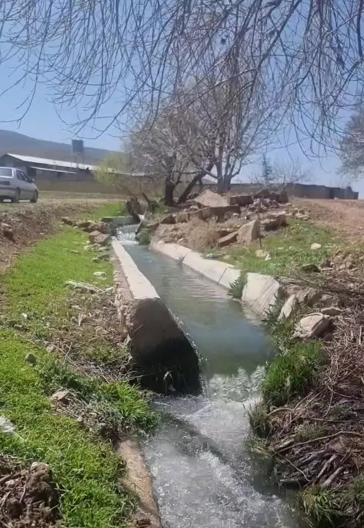 چشمه ملوسجان آرامش چشم انداز و امنیت