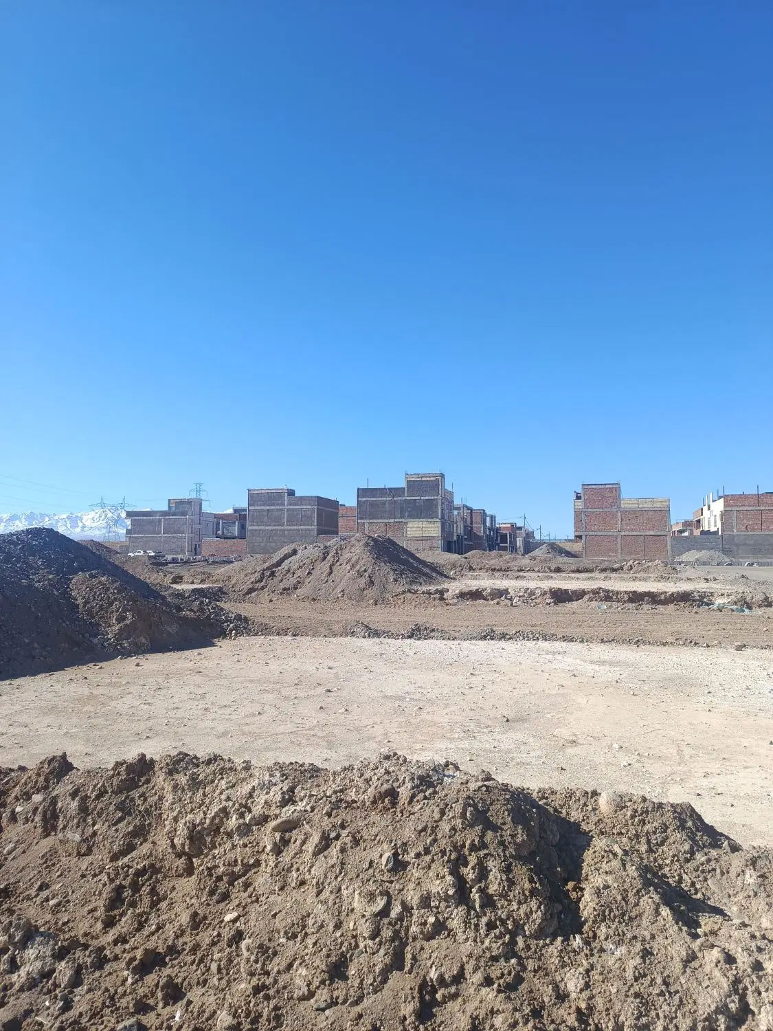 مسکونی__تفکیک شده،درب حیاط،واگذاری شهرداری