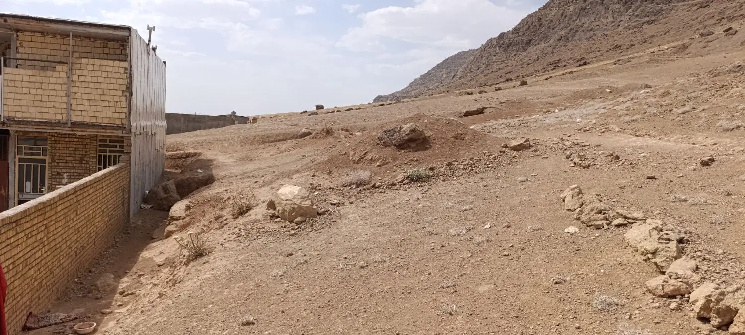 زمین مسکونی