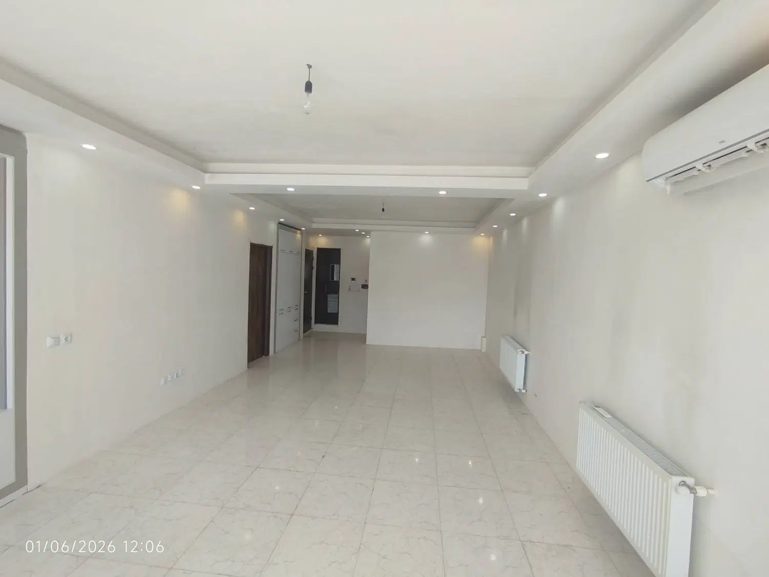 120متر_2خواب_مهرشهر بلوار ارم