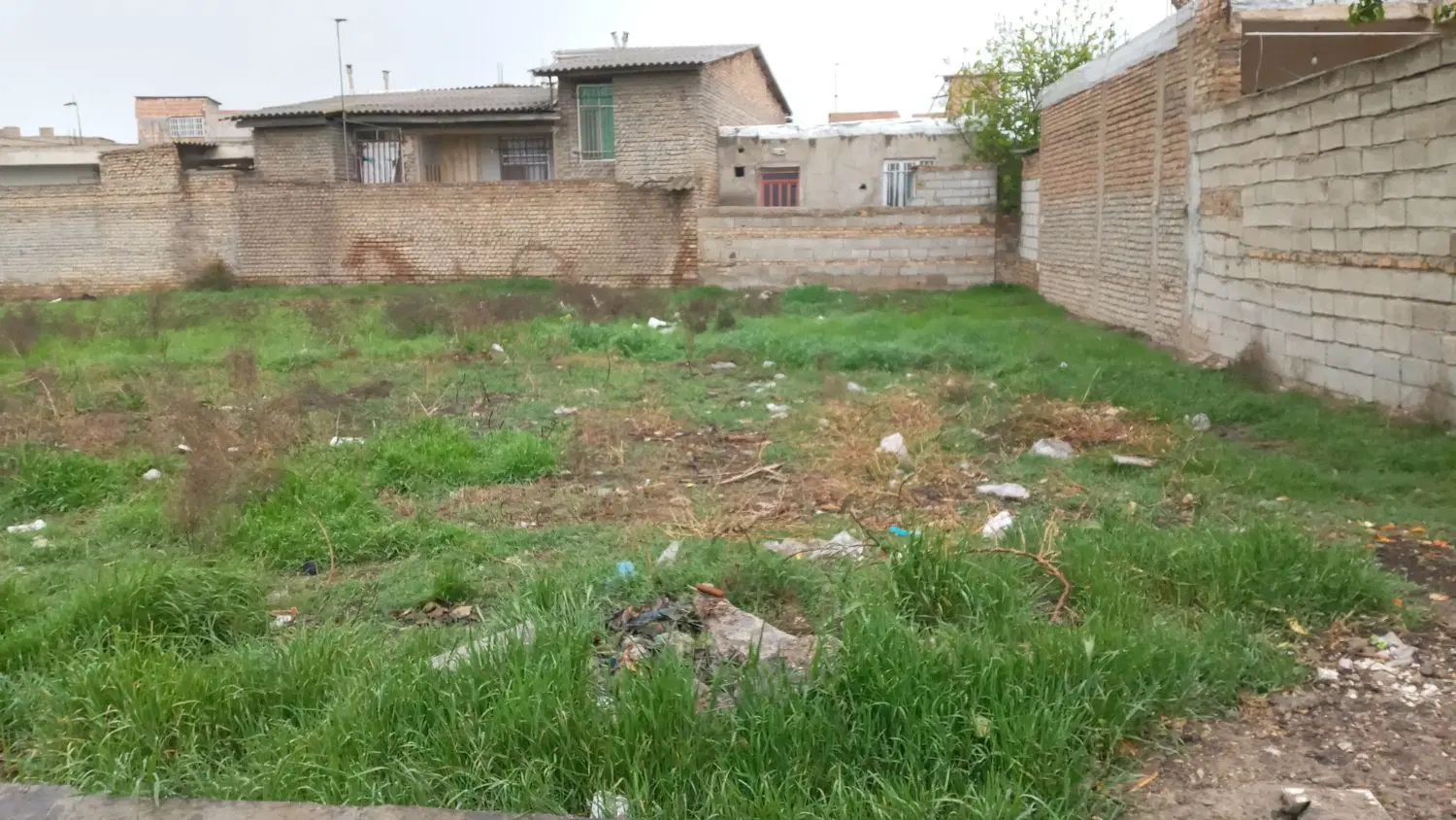 زمین 147 متری شمالی نگین شهر