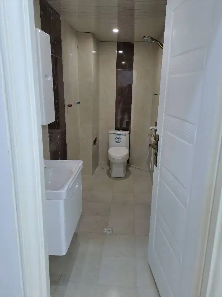 ۴واحد مسکونی با مغازه
