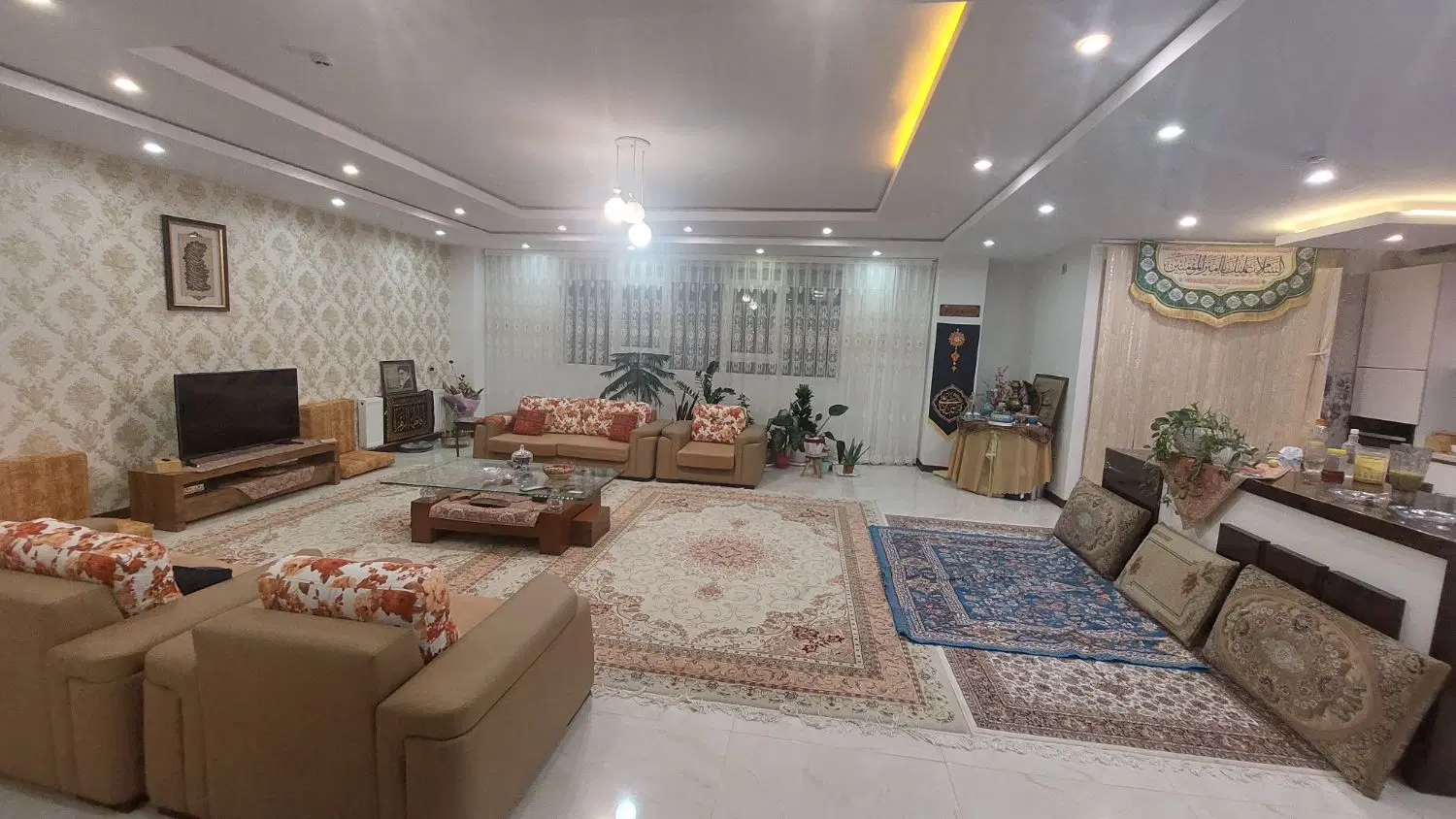 آپارتمان تمیز  شهرک کوثر